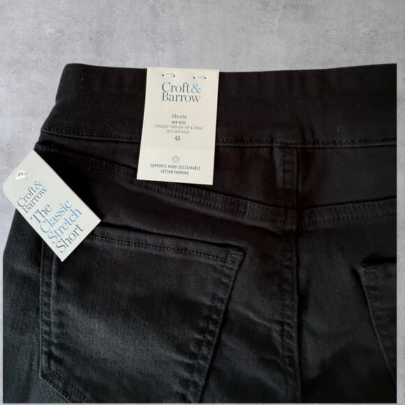 Classic Comfort Stretch High Rise Burmuda Length Pull On Womens Black Shorts - Picture 4 of 9